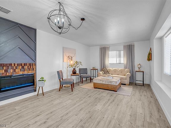 3rd image of 601 Byrnes Ave