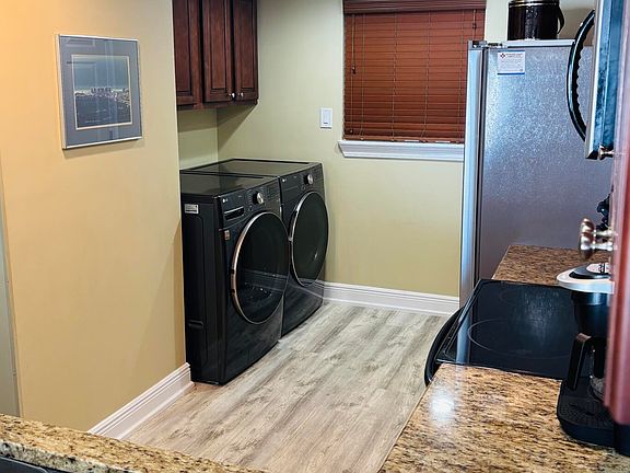 5th image of 4425 Thomas Dr Unit 516