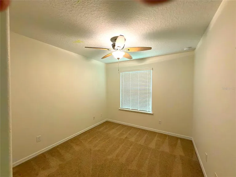 1036 Laurel Ridge Ln — Photo 8