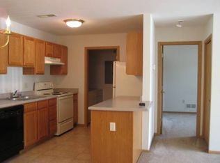 3901 45th St UNIT E, Kenosha, WI 53144