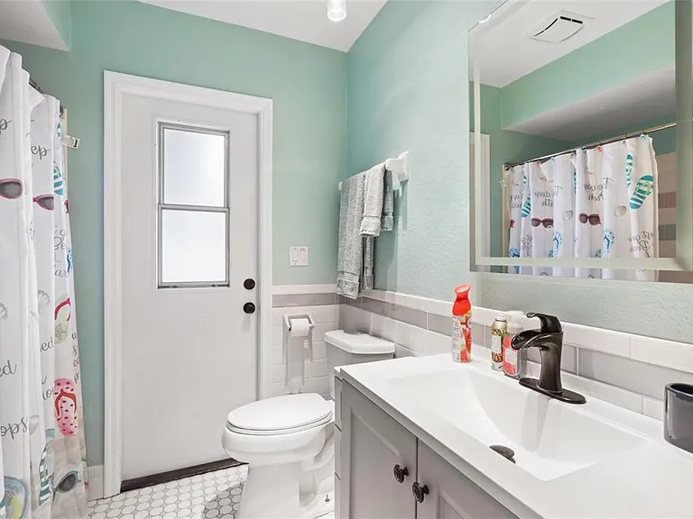 27401 Voyageur Dr #27401 — Photo 30