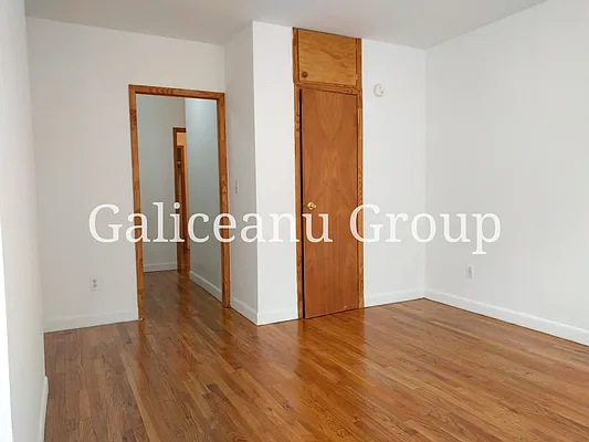 Rented by Lexington Real Estate Group | media 14