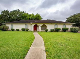 1829 Acacia Cir, Freeport, TX 77541