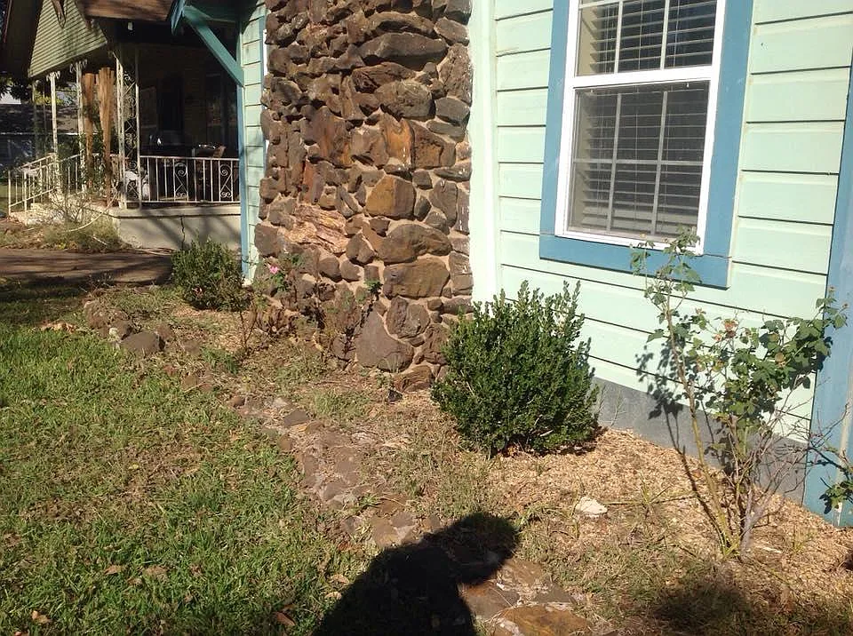 3 bed, 1092 sqft, $1,450 — Photo 2