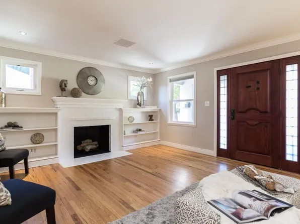 821 Central Ave, Mountain View, CA 94043