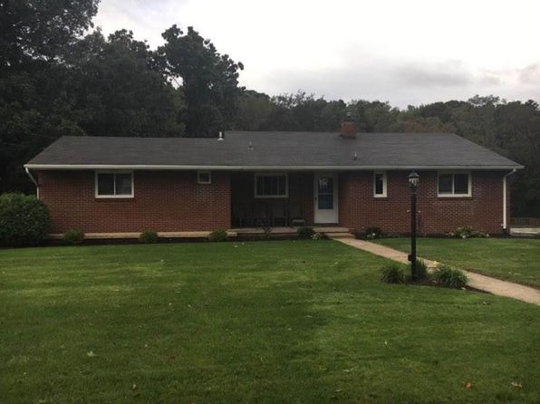 118 Edgewood Dr