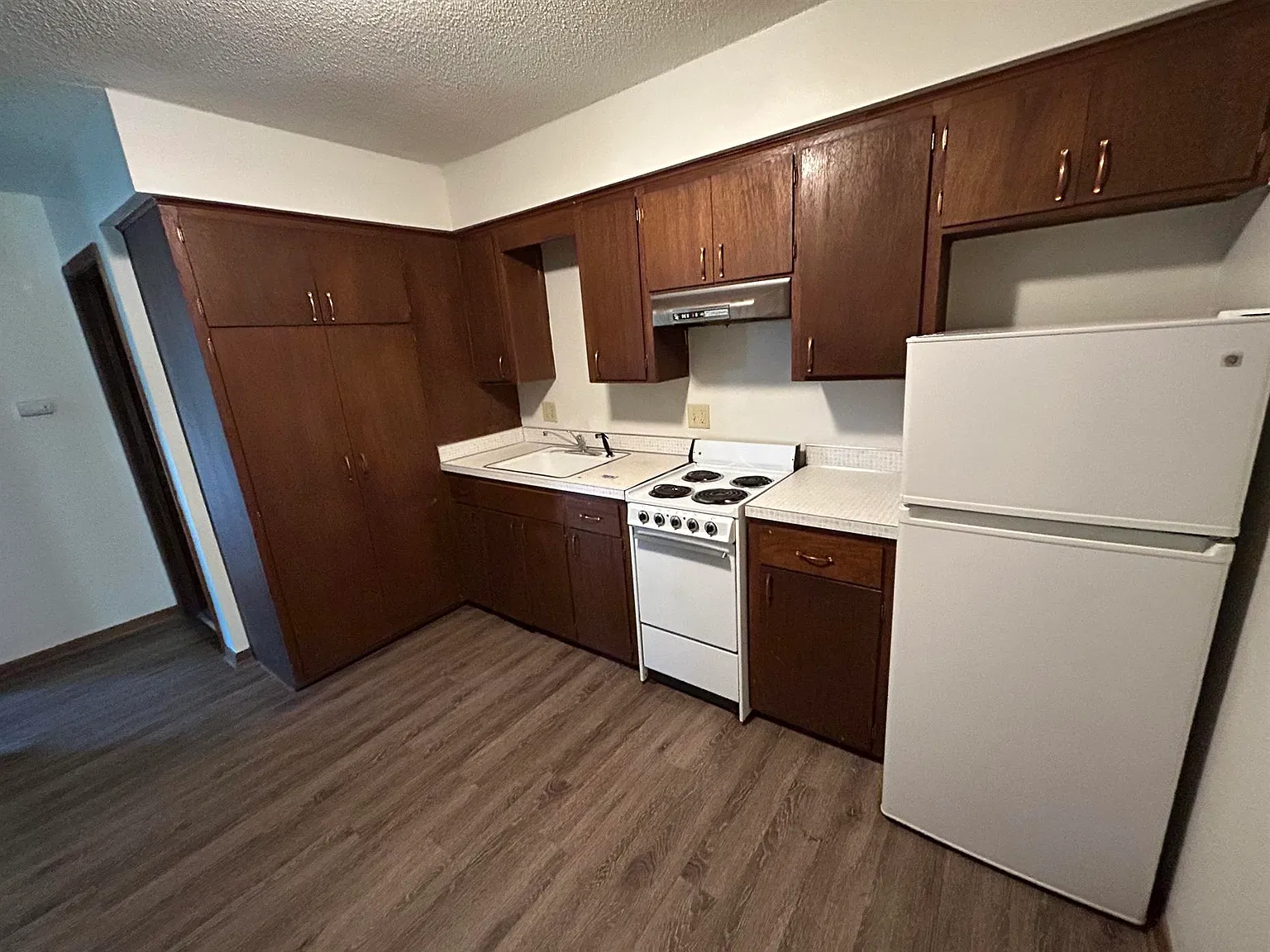 1 bed, 600 sqft, $800 — Photo 3