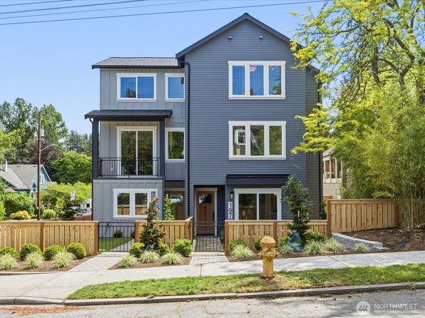 1970 25th Avenue E, Seattle, WA 98112 townhouse