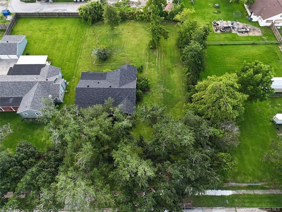1st image of 3811 Olive St