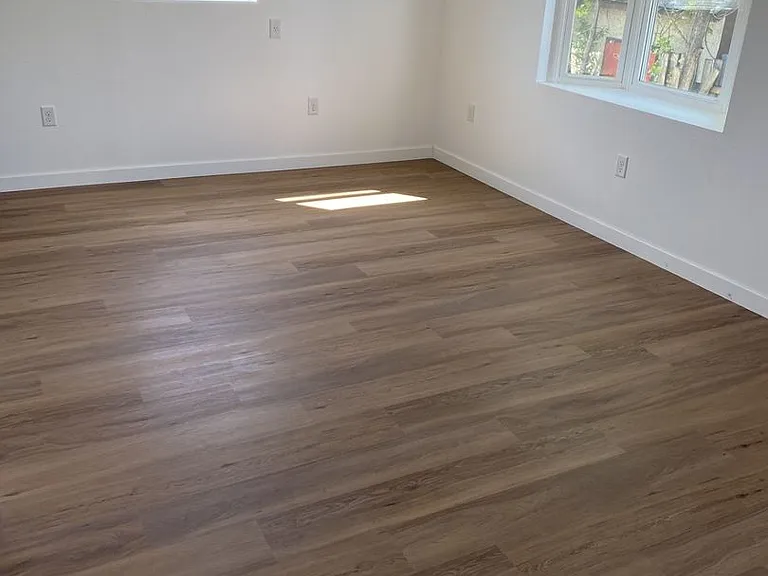 1804 E Liberty Ave — Photo 5
