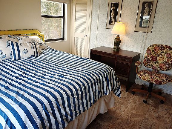 3rd image of 117 Country Club Dr Unit 104-1
