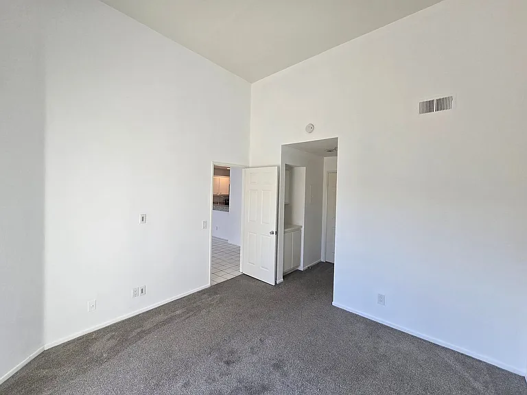 1200 Pacific Coast Hwy #303 — Photo 15