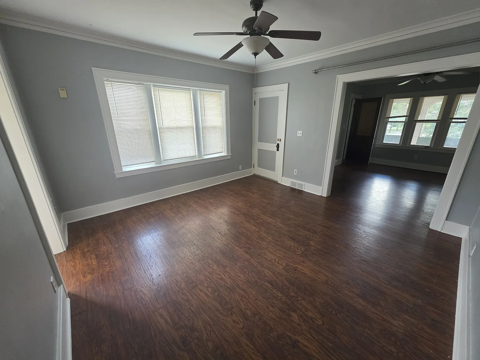 3 bed, 2606 sqft, $1,550 — Photo 2