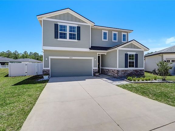 2nd image of 95521 Hanover Ct
