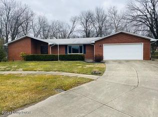 129 Irvin Ct, Radcliff, KY 40160