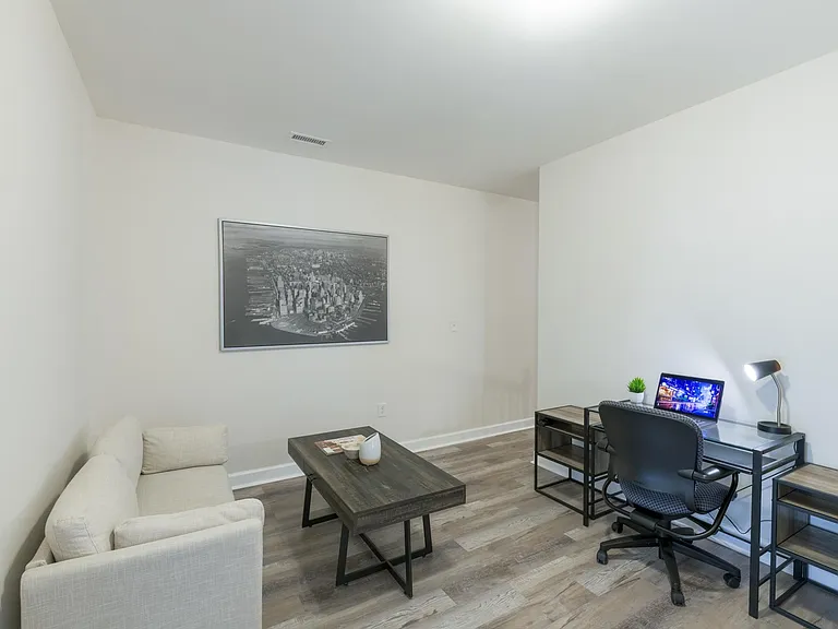 1825 Great Falls St #2 — Photo 18
