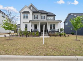 4340 Dominion Crest Dr, Apex, NC 27523