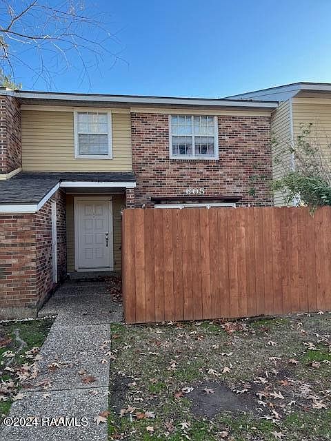 1st image of 200 Lodge Dr APT 605