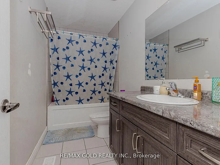 240 Birkinshaw Rd — Photo 40