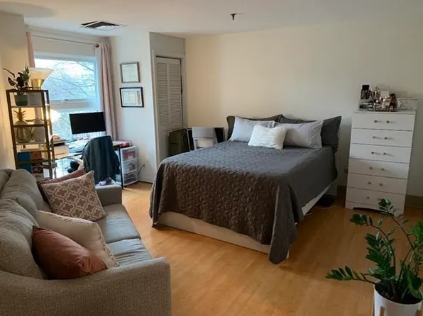 133 Commander Shea Blvd, Quincy, MA