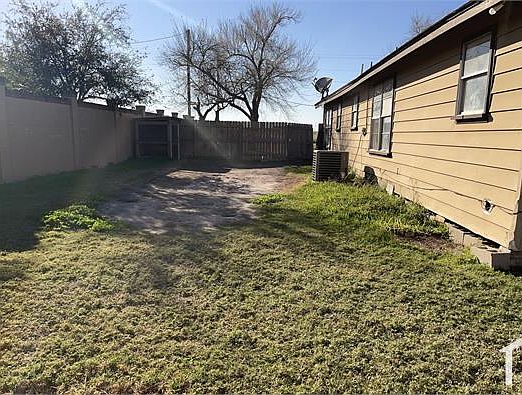 21615 New Combes Hwy, Harlingen, TX 78550 | Zillow