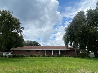 2216 Lithia Pinecrest Rd, Valrico, FL 33596