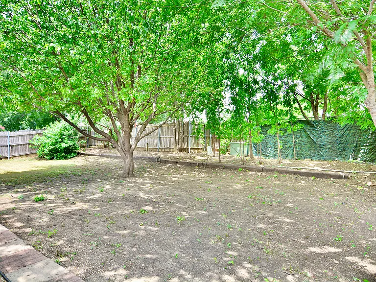 4133 Silverberry Ave — Photo 19