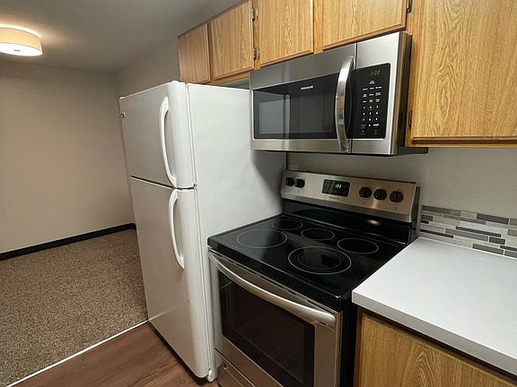 5th image of 15526 E 4th Ave #20