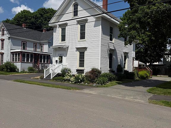 2nd image of 141 Forest Avenue