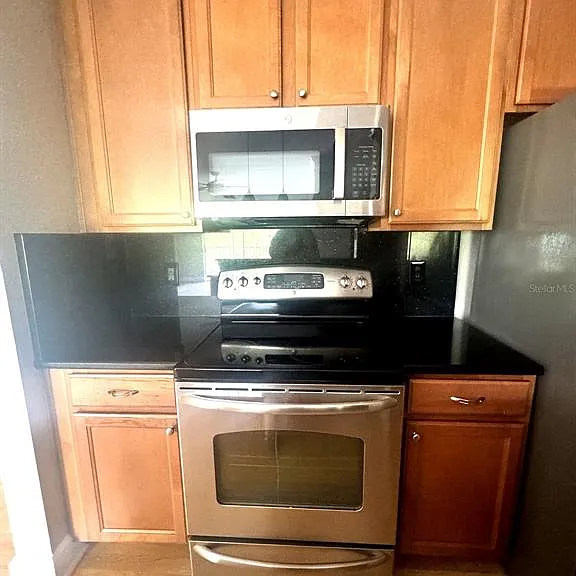 5483 Vineland Rd #10309 — Photo 10