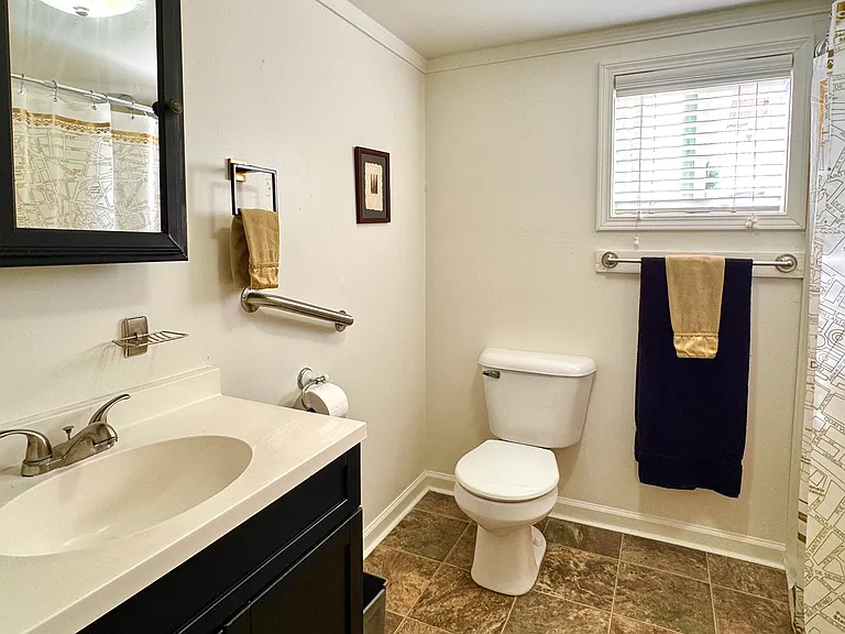 6705 Pacheco Pass Hwy #5 — Photo 12