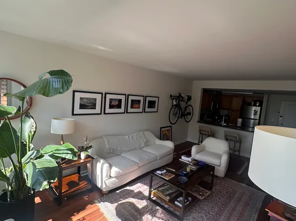 350 G St SW, Washington, DC