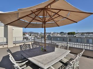 11932 Goshen Ave #PENTHOUSE 2, Los Angeles, CA 90049