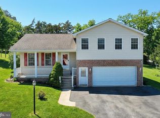 9 Wheatland Dr, Gettysburg, PA 17325