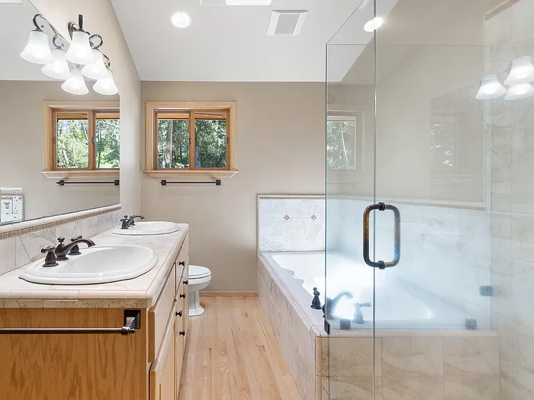 310 Wild Iris Ln — Photo 25