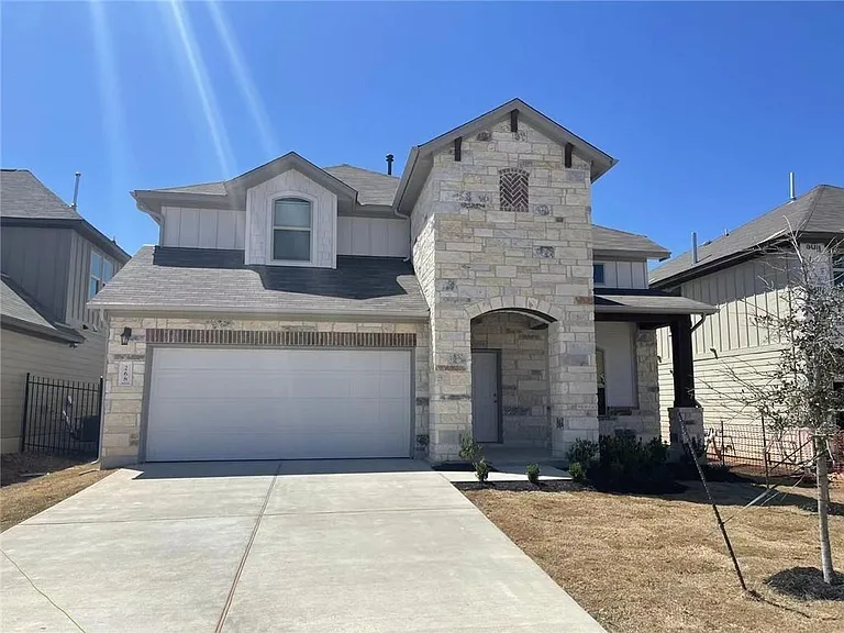 268 Hauser Dr — Photo 1