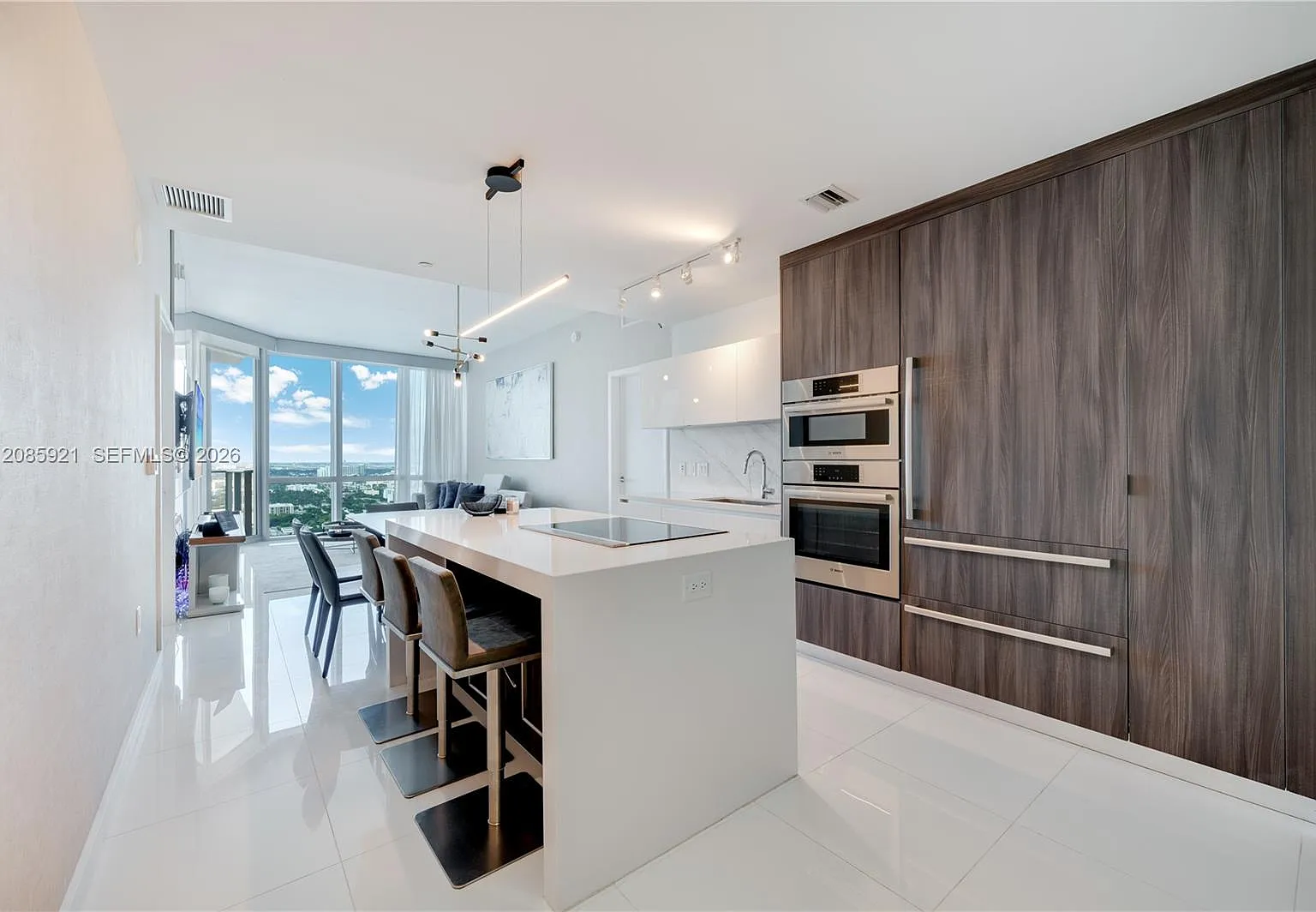 Paramount Miami Worldcent — Photo 3