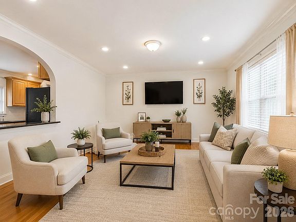 2nd image of 7459 Elwood Dr