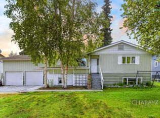 1735 Bridgewater Dr, Fairbanks, AK 99709