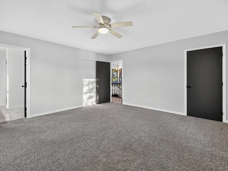 611 Greenfield Dr — Photo 18