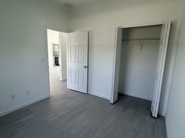 544 Highlands Lake Dr — Photo 14