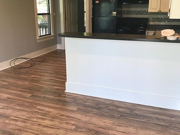 5th image of 8568 Falls Ave SE #1