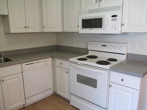 1st image of 80A Washington Park Dr APT 2