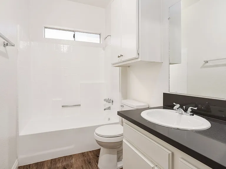 5709 Kester Ave #7 — Photo 12