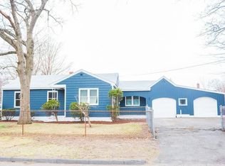 116 Atherton St, Springfield, MA 01104