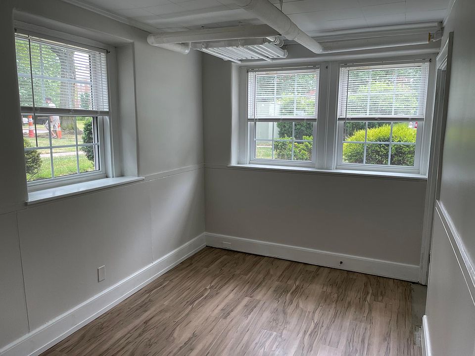 1st image of 2646 N Moreland Blvd APT 7