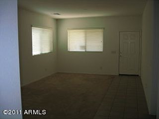 2nd image of 2859 N Taylor Ln