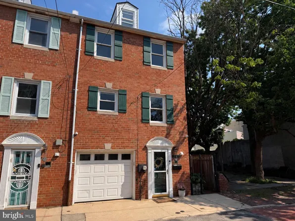 217 Manton St, Philadelphia, PA 19147