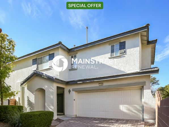 1155 Maple Pines Ave