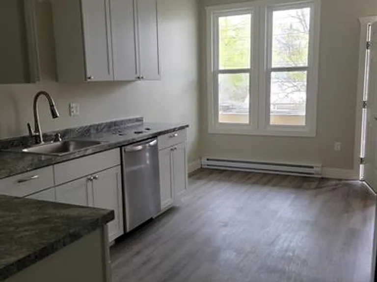 314 S Excelsior Ave — Photo 10